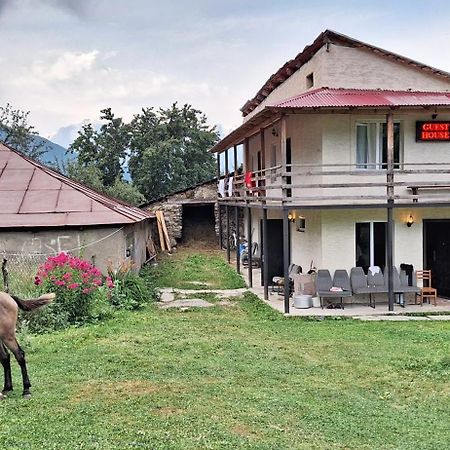 Iason Guest House In Mazeri Mestia Exterior photo